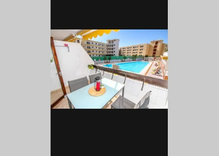 Yumbo Beach Apartment Perfect Location Free Fast Wifi