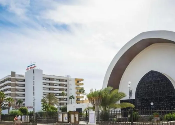 Yumbo Beach Apartment Perfect Location Free Fast Wifi